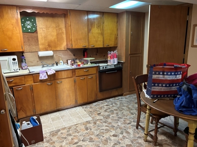 Woodsfield OH Ranch home on 1+ acre at edge of town - image 15