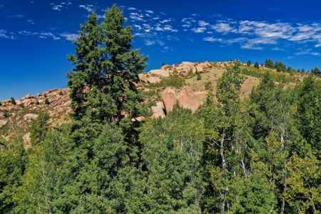 Colorado Rocky Mountain Aspen Oasis with Incredible Views - image 25