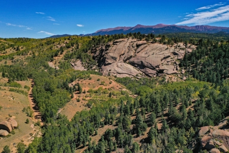 Colorado Rocky Mountain Aspen Oasis with Incredible Views - image 15