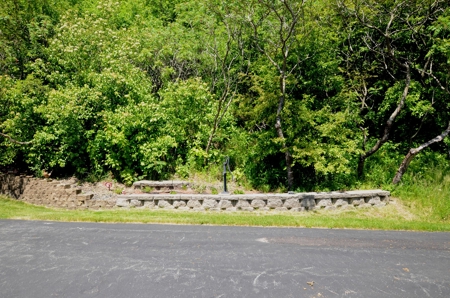 Country Custom Built Home on on 3.01 Acres Soldiers Grove - image 7