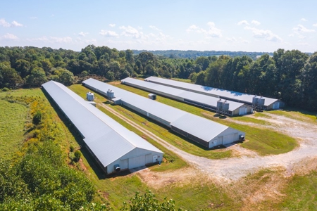 Poultry Farm for Sale in Dobson NC - image 1