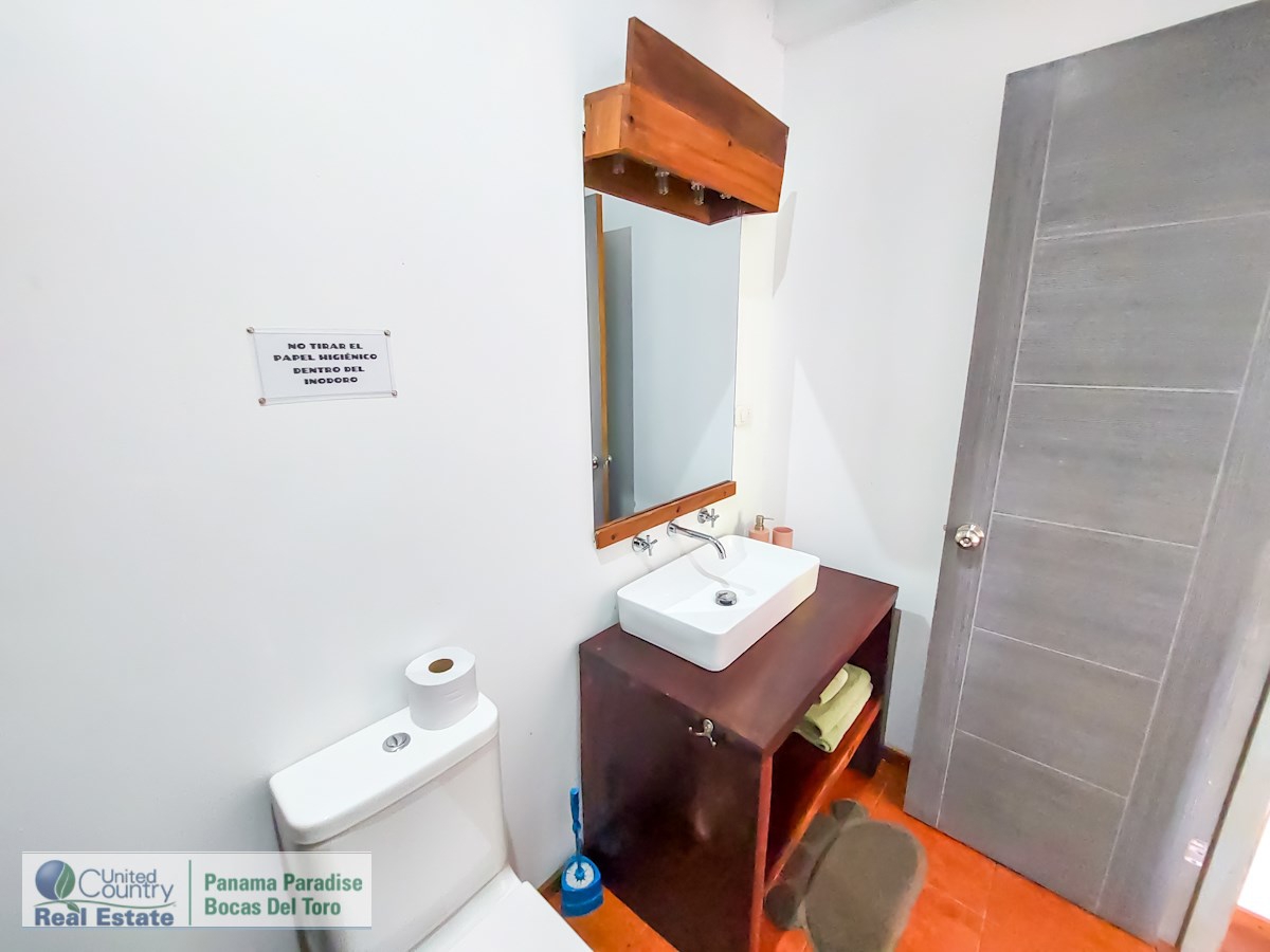 Titre : Maison avec B&B — Big Creek, Isla Colón - 38
