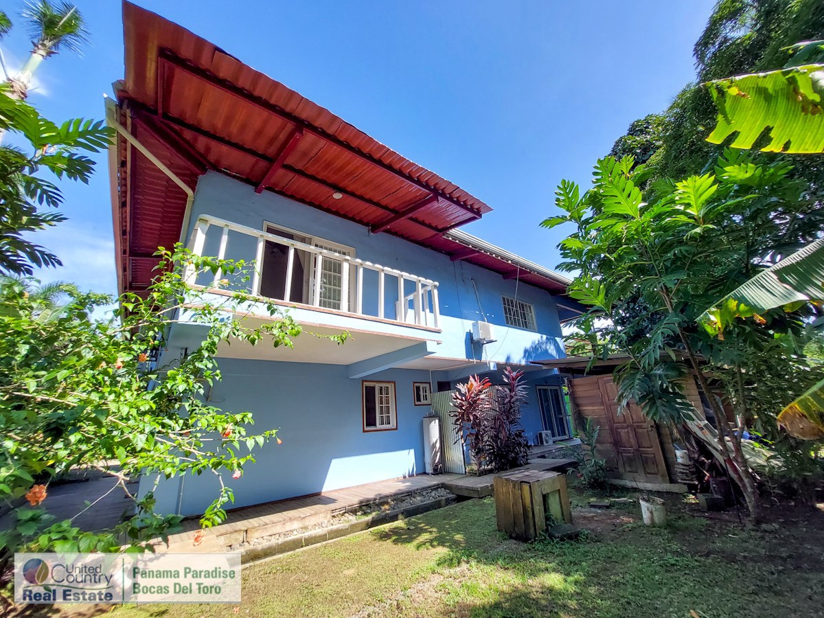 Titre : Maison avec B&B — Big Creek, Isla Colón - 8