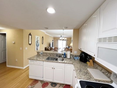 Condo is Suwannee, FL for sale! - image 14