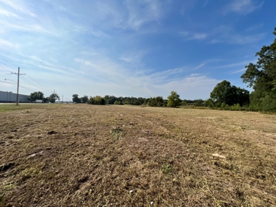 53.18 Acres For Sale in Searcy, Arkansas - image 5