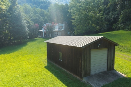 Secluded Mountain Retreat for Sale in Stuart VA - image 13