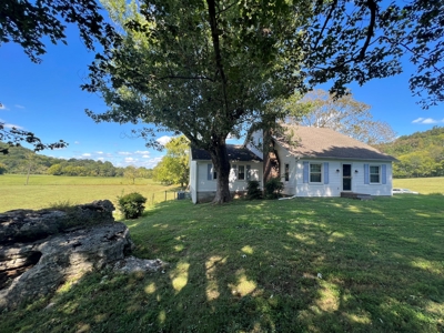 Farm For Sale In Tn, Barn,Springs,Shop, Log Cabin, Hunting - image 6