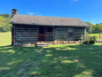 Farm For Sale In Tn, Barn,Springs,Shop, Log Cabin, Hunting - image 4