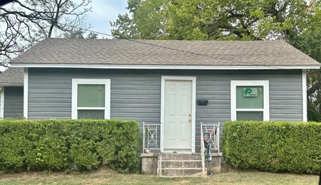 Great Starter Home or Investment Opportunity Paris TX - image 1