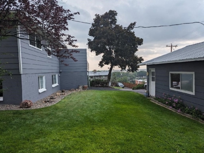 Eastern Oregon Four Bedroom Home - image 15