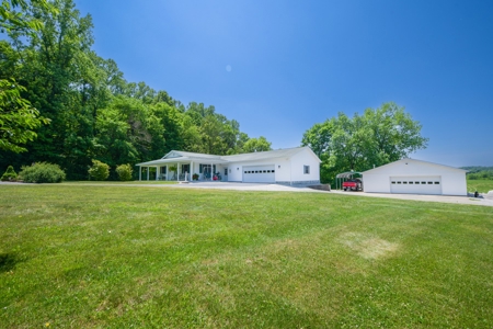 Country Home on 3 Acres in Bloomington, Indiana - image 27
