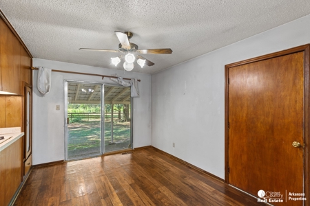 Home with acreage for sale in Arkansas - image 2