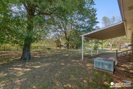 Home with acreage for sale in Arkansas - image 15