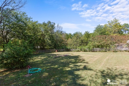 Home with acreage for sale in Arkansas - image 16
