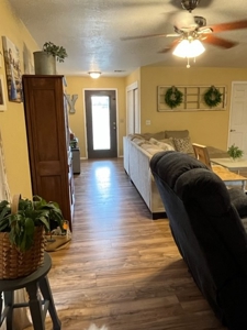 FOR SALE: Beautiful SPACIOUS Home/ OUTSKIRTS of TOWN - image 23
