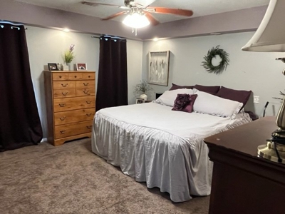 FOR SALE: Beautiful SPACIOUS Home/ OUTSKIRTS of TOWN - image 13