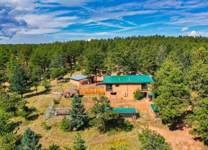 Flexible Use Property With Incredible Views - image 38
