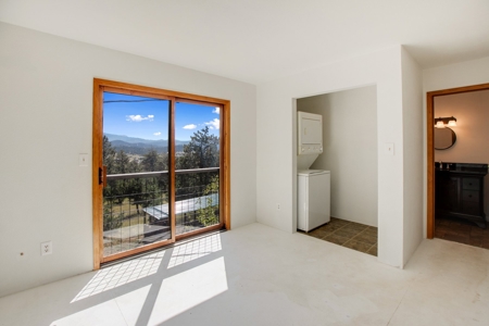 Flexible Use Property With Incredible Views - image 19