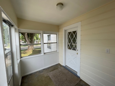 3-Br, 1-Ba Remodeled Home In Fredericktown, Mo - image 37