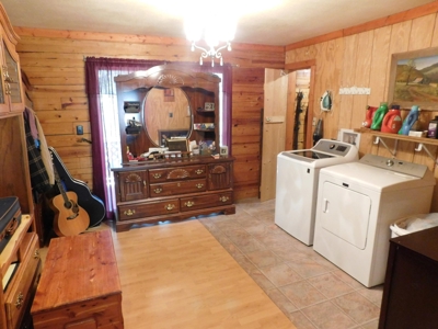 Log Home on Acreage Jasper Buffalo River Region For Sale - image 16