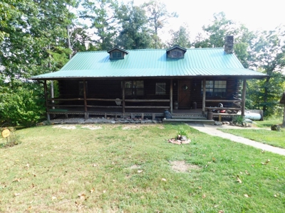 Log Home on Acreage Jasper Buffalo River Region For Sale - image 23