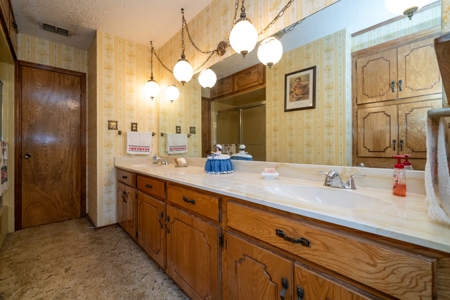 North East Texas Country Home For Sale - image 22