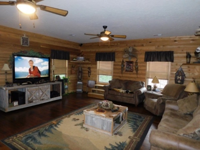 Waterfront Home For Sale In Tennessee On Kentucky Lake - image 7