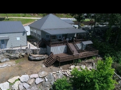 Waterfront Home For Sale In Tennessee On Kentucky Lake - image 18