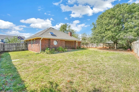 Home For Sale In Weatherford, Oklahoma - image 27