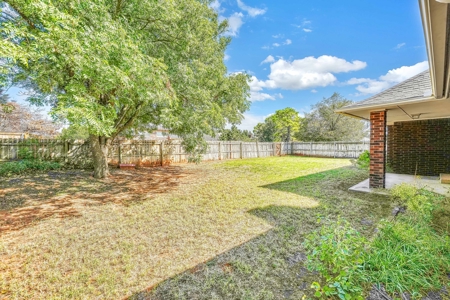 Home For Sale In Weatherford, Oklahoma - image 28