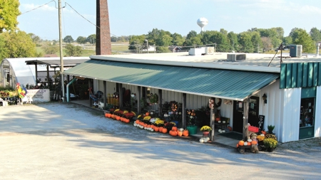Cameron Mo Greenhouse & Floral Shop For Sale - image 36
