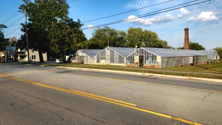 Cameron Mo Greenhouse & Floral Shop For Sale - image 23
