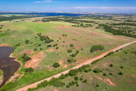 Lakefront 5-Acre Tracts with Utilities | Foss Lake, Oklahoma - image 4