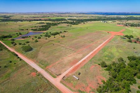 Lakefront 5-Acre Tracts with Utilities | Foss Lake, Oklahoma - image 9