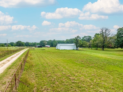 Self-Stainable Exceptional Ranch For Sale in NE TX - image 19