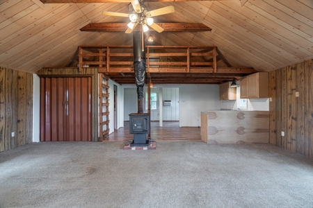 Self-Stainable Exceptional Ranch For Sale in NE TX - image 47