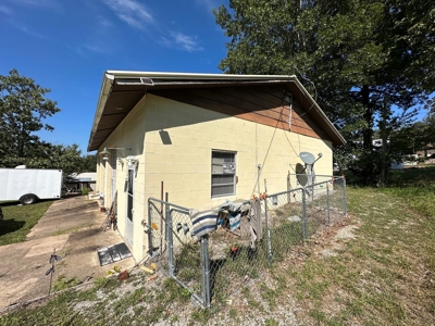 Vacant Land with Outbuildings and a Shop in Baxter County - image 19