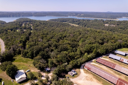 Vacant Land with Outbuildings and a Shop in Baxter County - image 13