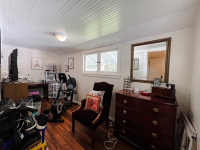Charming home in great Yakima Neighborhood - image 12