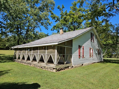 Charming Home With Shop In Ozark County Missouri - image 17