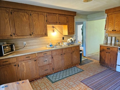 Charming Home With Shop In Ozark County Missouri - image 5