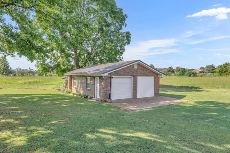 Country Home for Sale in Lewis County, Tennessee - image 44