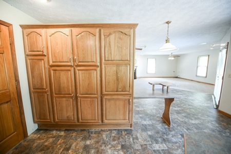 🏡 Bloomington, Indiana Home For Sale | Bid Now! - image 15