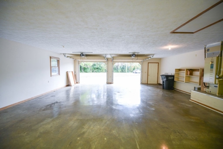 🏡 Bloomington, Indiana Home For Sale | Bid Now! - image 26
