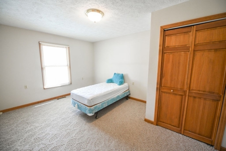 🏡 Bloomington, Indiana Home For Sale | Bid Now! - image 16