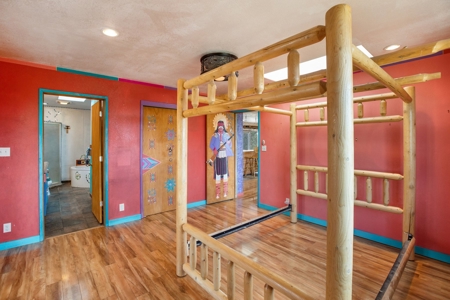 Santa-Fe Mountain Oasis An Equestrian Paradise - image 22