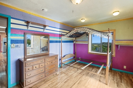 Santa-Fe Mountain Oasis An Equestrian Paradise - image 29