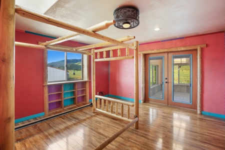 Santa-Fe Mountain Oasis An Equestrian Paradise - image 18
