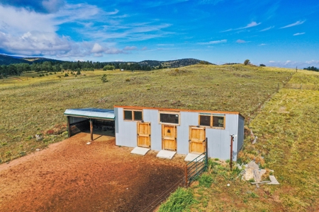 Santa-Fe Mountain Oasis An Equestrian Paradise - image 41