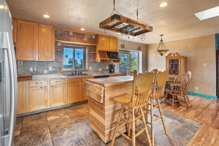 Santa-Fe Mountain Oasis An Equestrian Paradise - image 16
